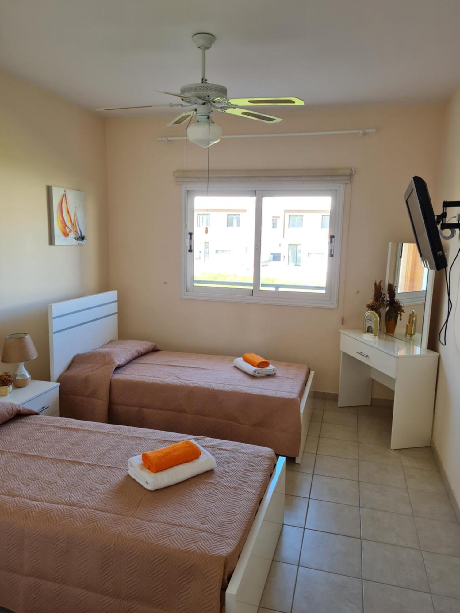 Michaela'S Apartment Пафос Экстерьер фото