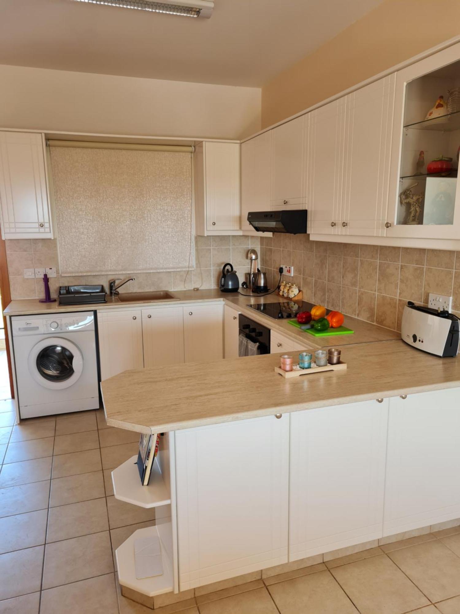 Michaela'S Apartment Пафос Экстерьер фото
